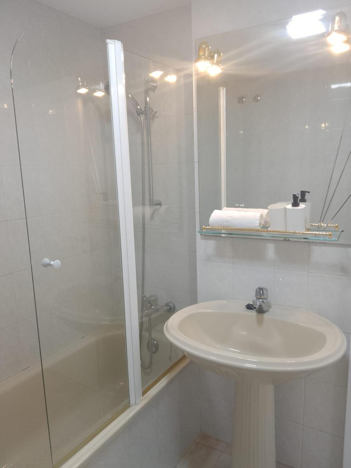 Fuengirola Puerto 2 Room & Parking Екстер'єр фото